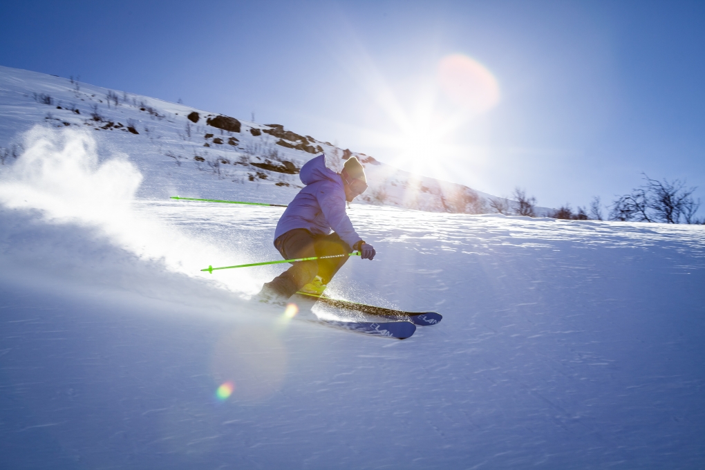 Kciuk narciarza – przyczyny i sposoby leczenia